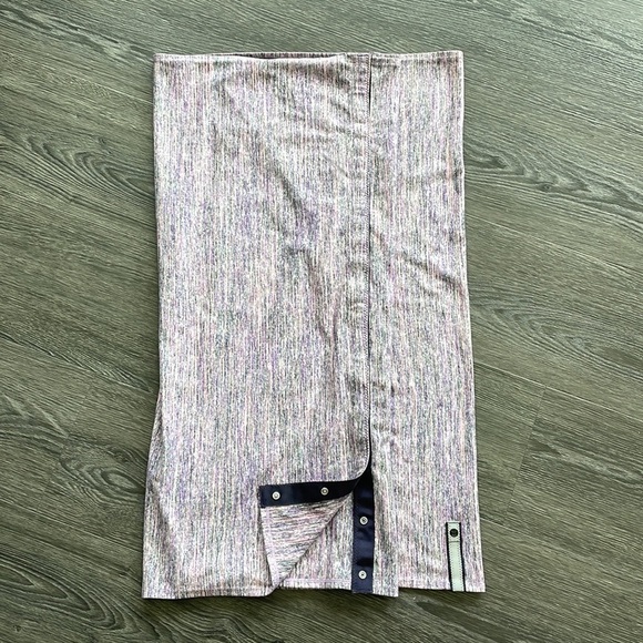 Lululemon Vinyasa Scarf *Rulu Space Dye Camo tender violet/Blk grape EUC - Picture 9 of 11